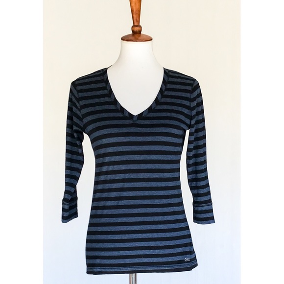 Calvin Klein Striped V-Neck 3/4 Sleeve Top Medium - Picture 1 of 4